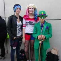 NYCC 2016: Cosplayers in line